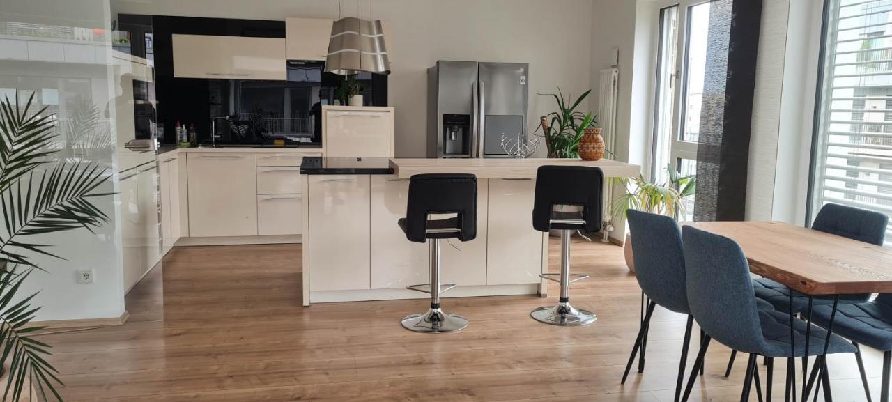 Luxuswohnung Mit Weserblick Naehe City Brema Exterior foto